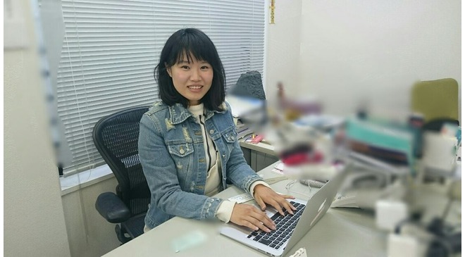 費　茜（ヒ　セン）