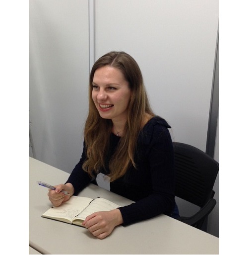 イヴァノヴァ・マリーナさんのインタビュー写真2