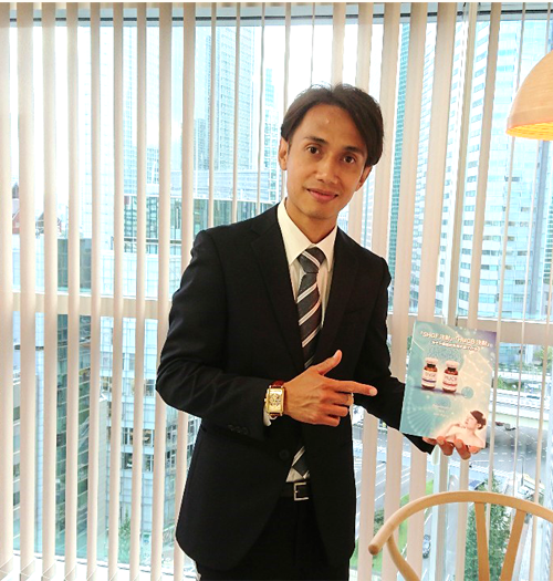 ヤレド　フェルナンデスさんのインタビュー写真3